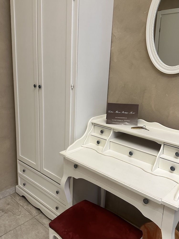 Boutique Hotel Calais Milano Deluxe Double Room 17