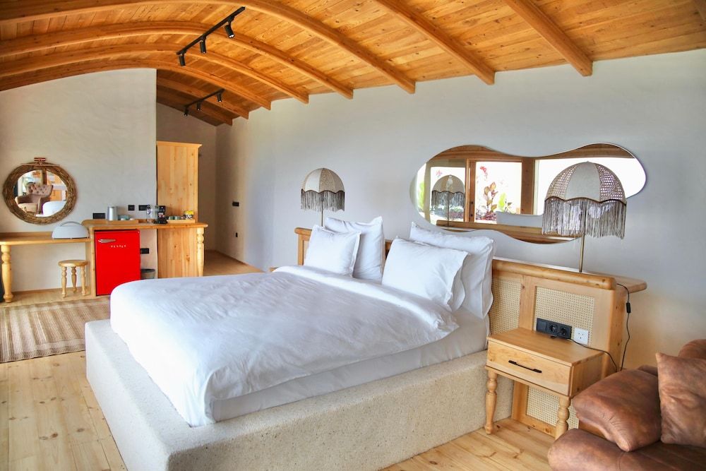Orkide King Room Full Sea view (%95 Privacy-Heated Pool 1-31 October 2025)