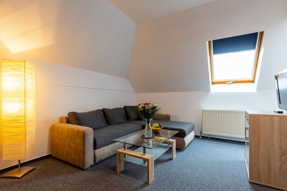 TRIP INN Kongresshotel Rodgau Triple Room 4