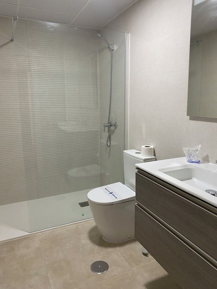 Aparthotel Vistamar Design Apartment, 2 Bedrooms 3