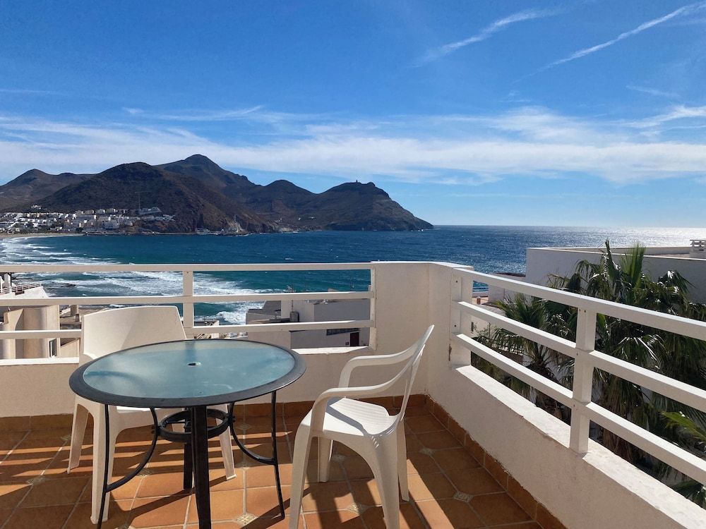 Aparthotel Vistamar Classic Apartment, 1 Bedroom, Sea View 2