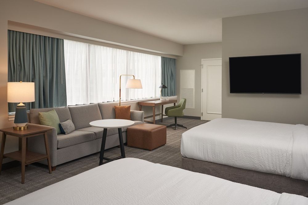 Studio Suite, 2 Queen Beds, Accessible, Kitchen (Communications)