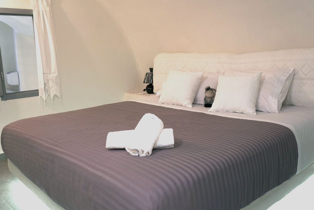 Santorini Dreams Villas Deluxe Villa