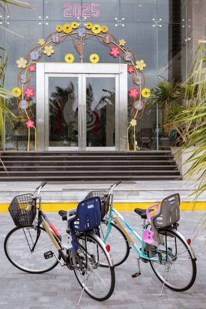 undefined Le Sands Oceanfront Danang Hotel 6