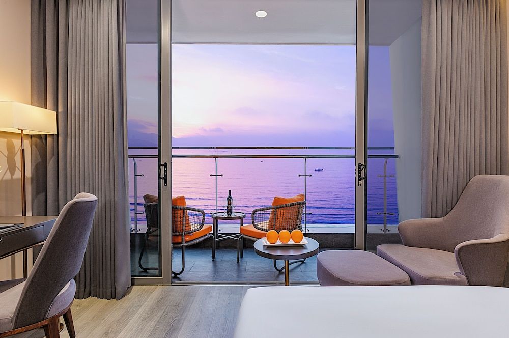 undefined Le Sands Oceanfront Danang Hotel 10