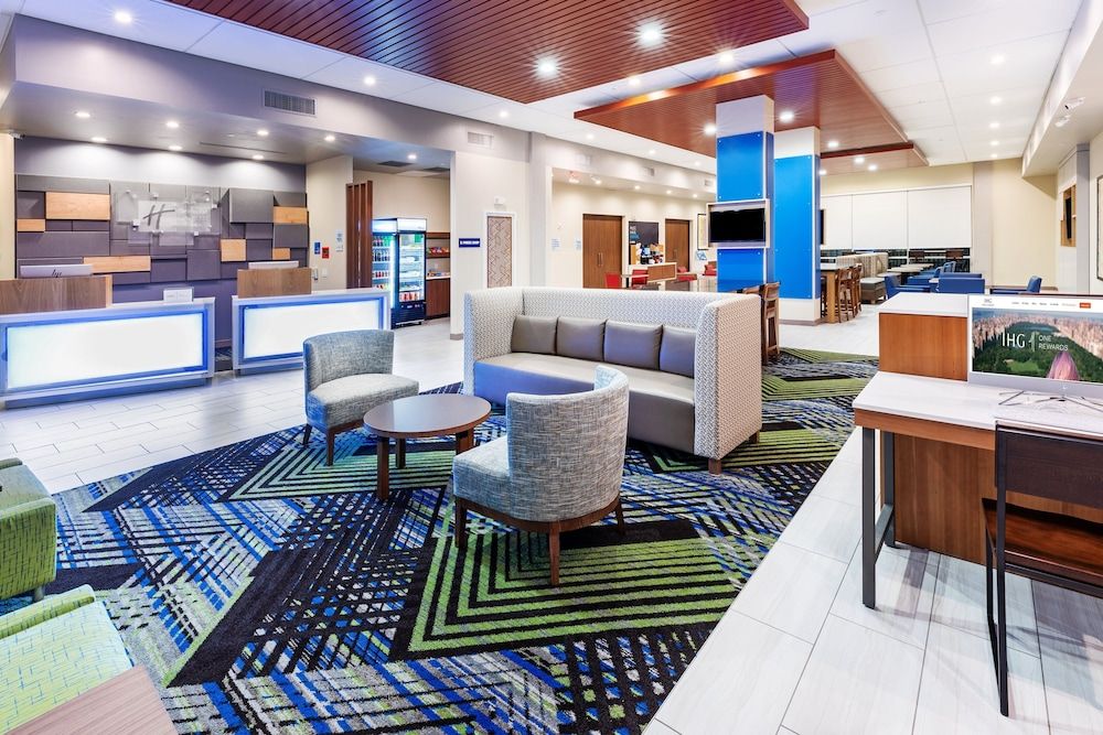 undefined Holiday Inn Express & Suites Houston – Downtown North by IHG 7