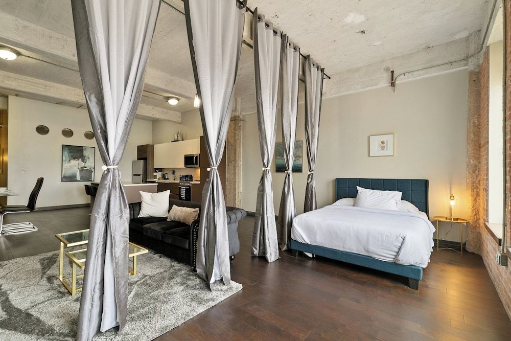 Premier Apartment, 2 Bedrooms, Concierge Service, City View