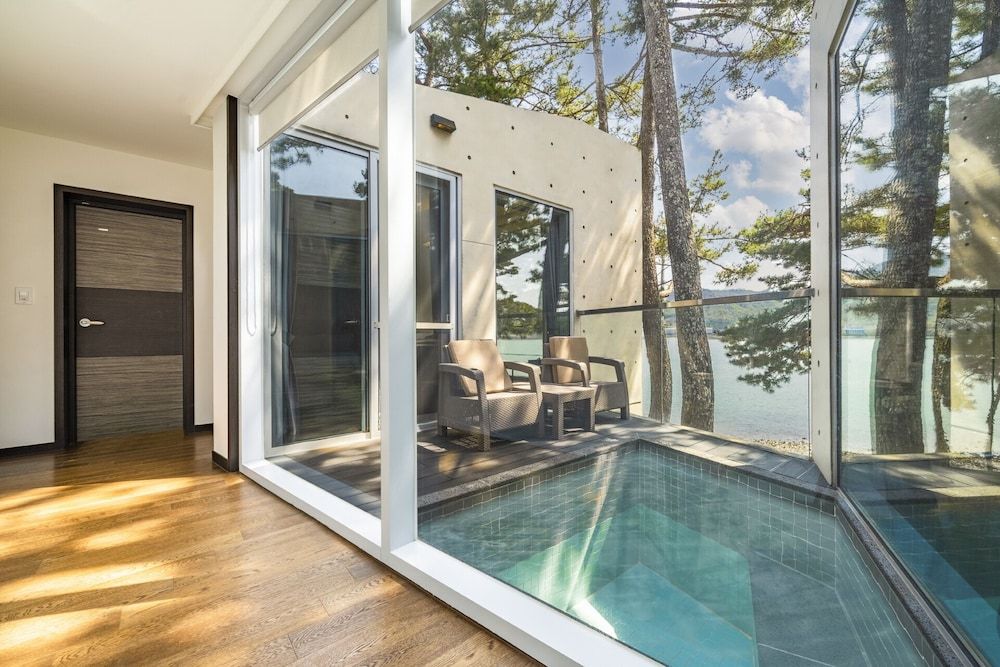 Goseong Hansan Marina Resort Pool Villa (#1) 7