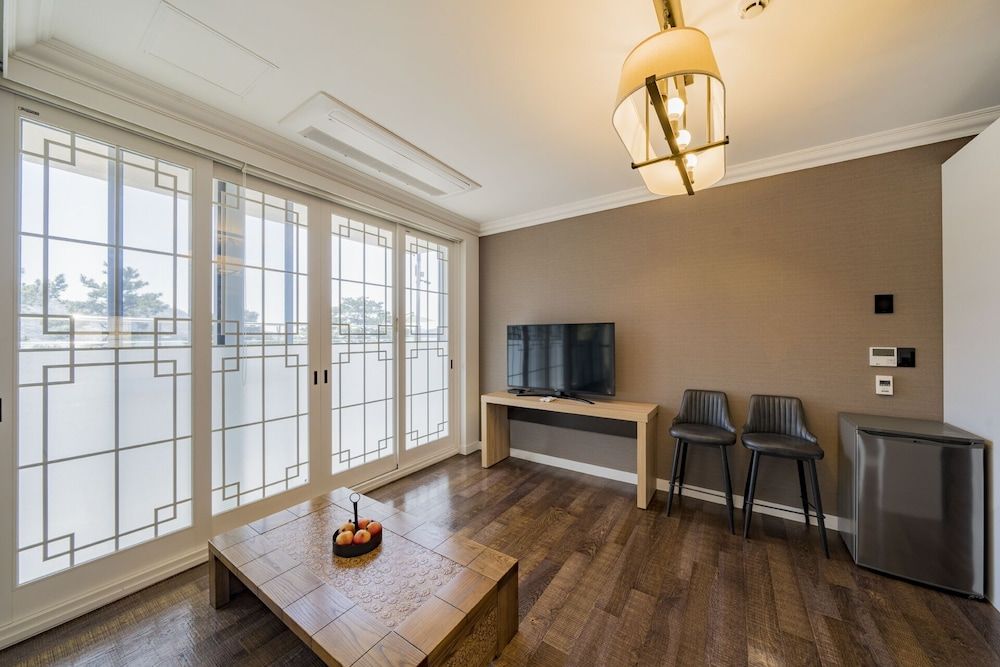 Goseong Hansan Marina Resort Youngbinkwan 102 5