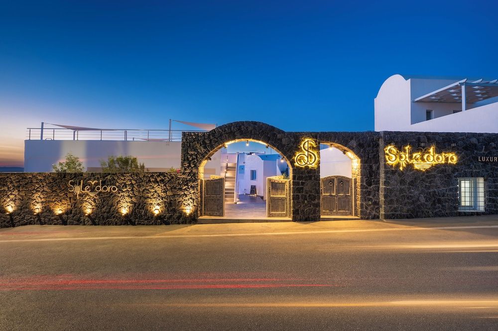 undefined Sole d'oro Luxury Suites 8