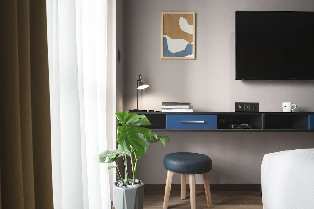 Kindness Day Hotel Comfort Twin Room 6