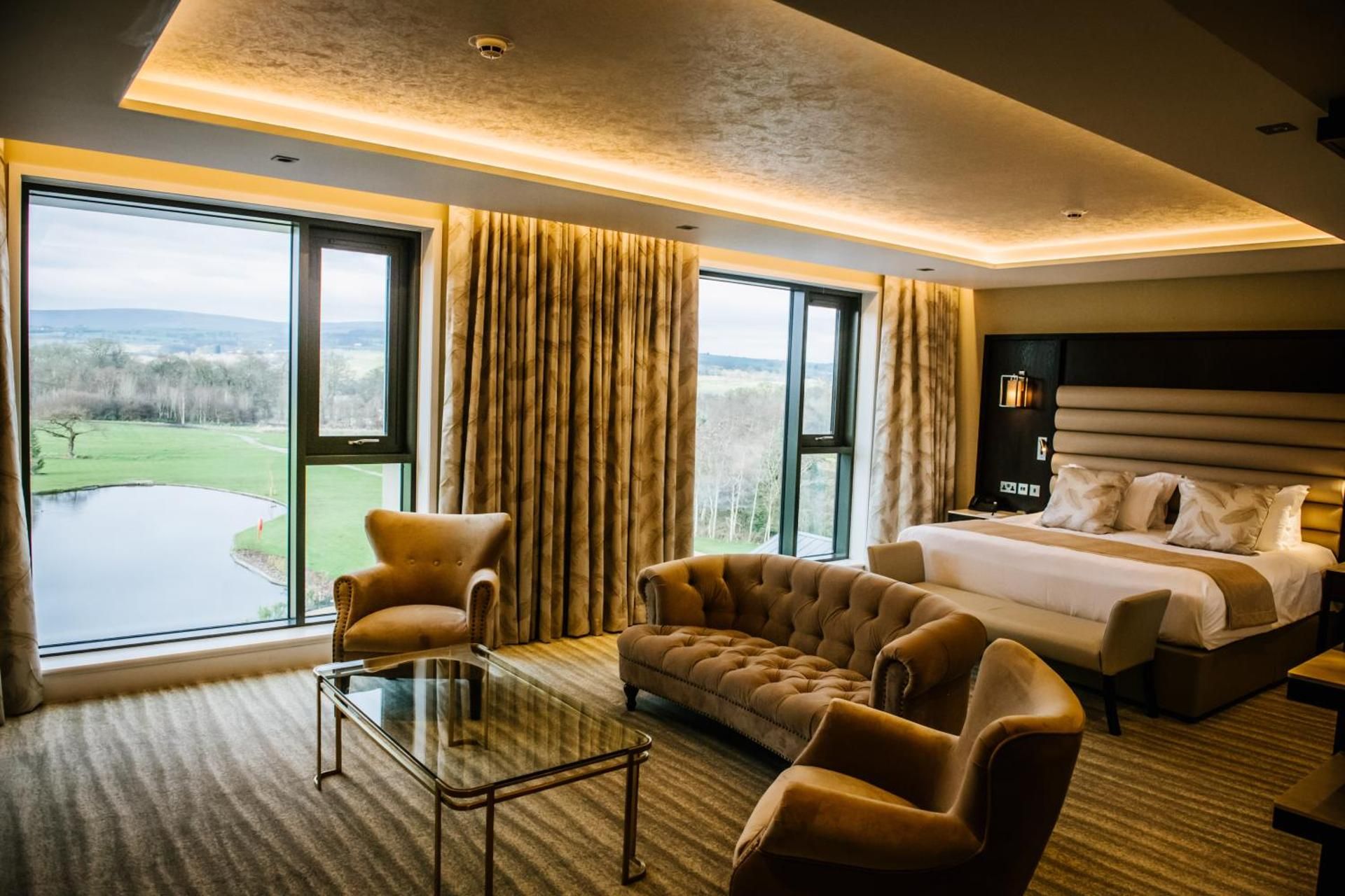 Crow Wood Hotel & Spa Resort Luxury Suite