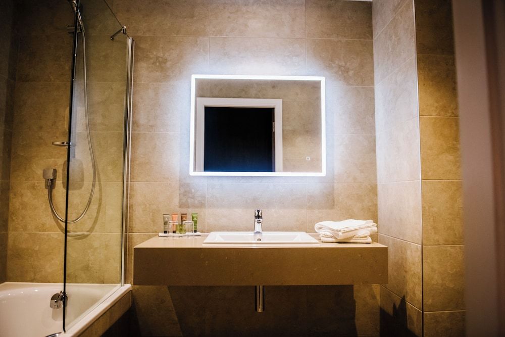 Crow Wood Hotel & Spa Resort Luxury Double Room 10