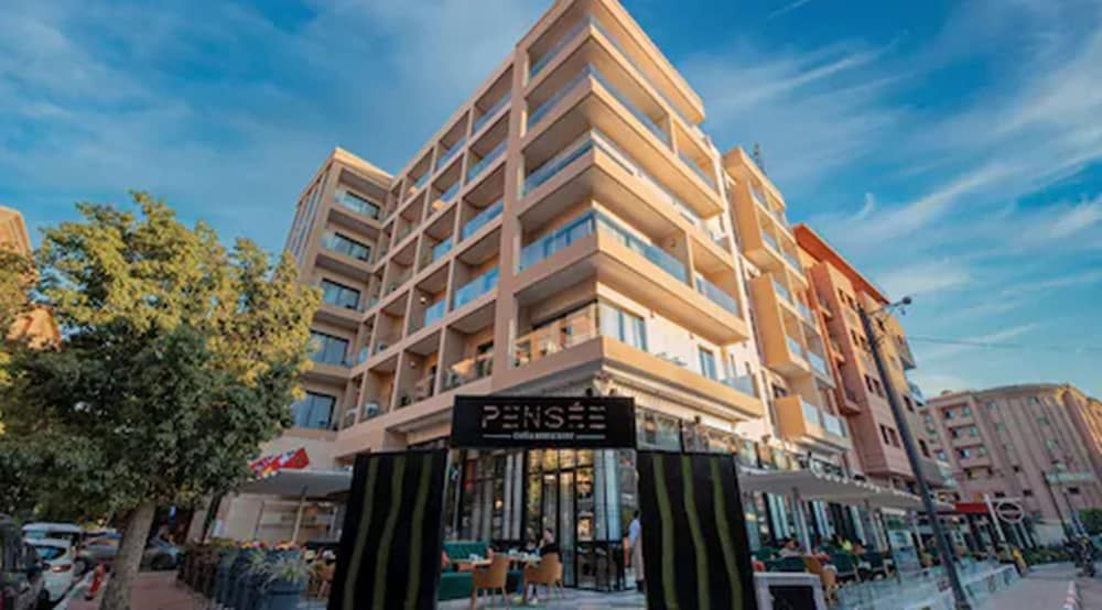 undefined Stars Hotel 6