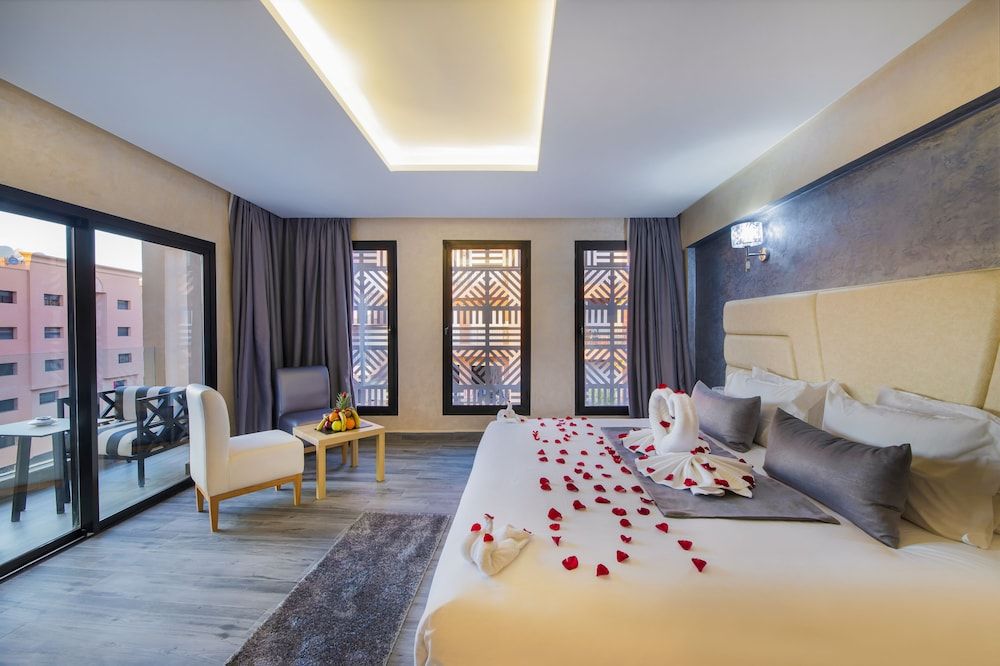 undefined Stars Hotel 2