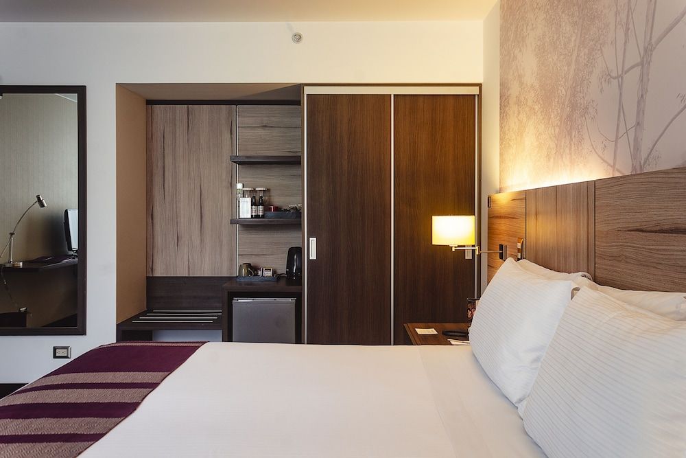 Aku Hotels Premium Double Room 3