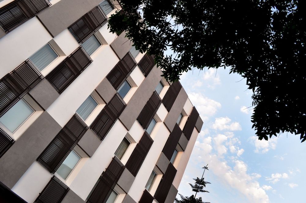 undefined Aku Hotels 5