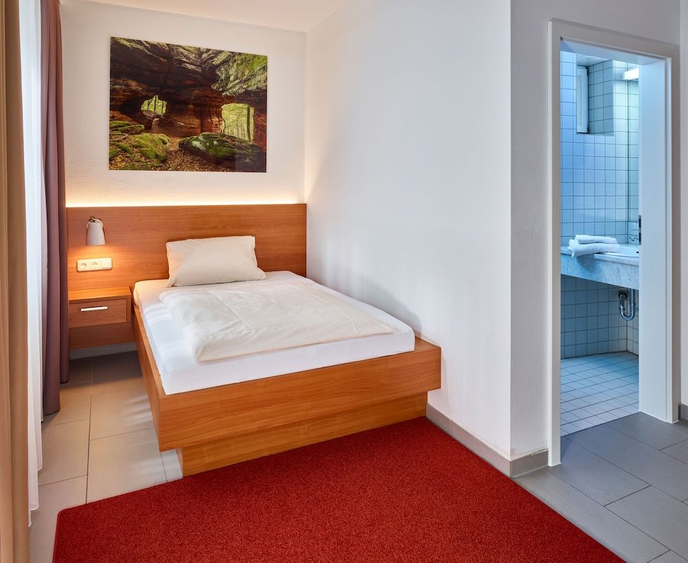 Hotel & Restaurant Burgschänke Single Room