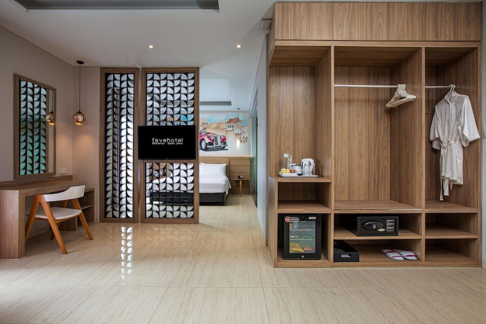 favehotel Sidoarjo Suite Room 6