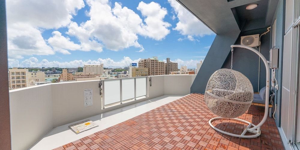 with terrace & loft Top floor Type C 1-6 persons Non-Smoking