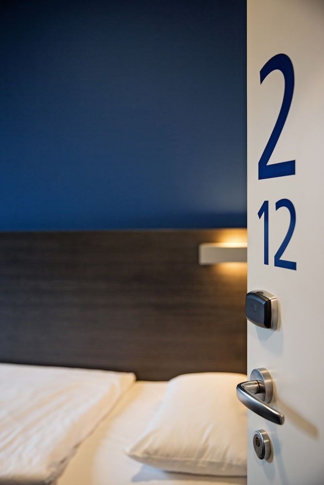 undefined Antwerp Harbour Hotel 10
