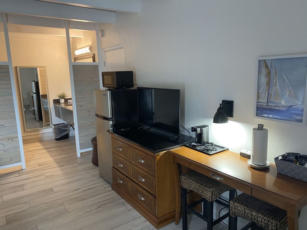 Gulf Coast Inn Standard Double Room, 2 Double Beds, Non Smoking 19