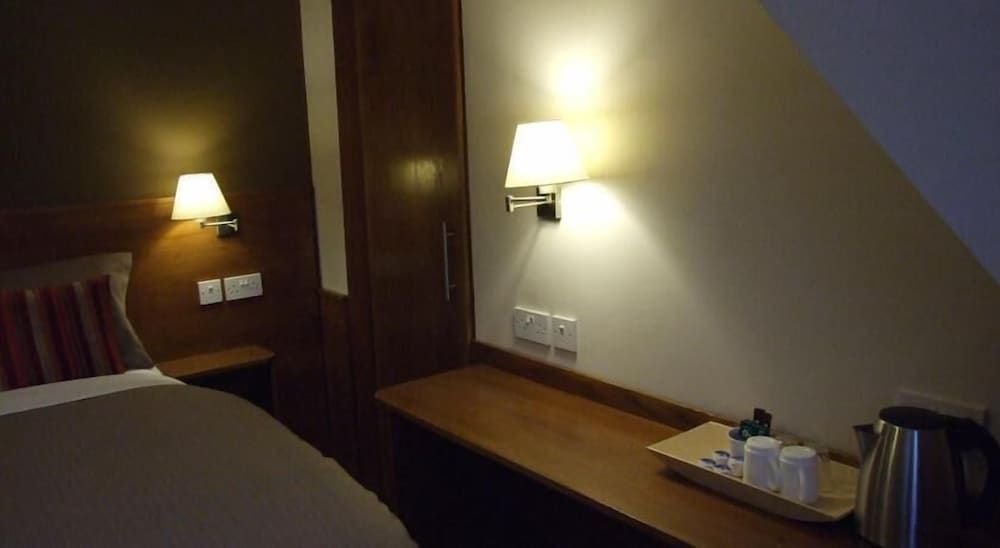 undefined Leith House 9