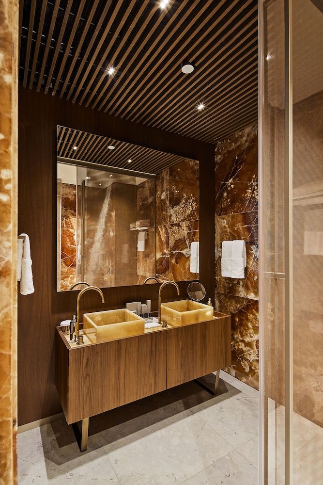 Ricosta Hotel Presidential Penthouse 5