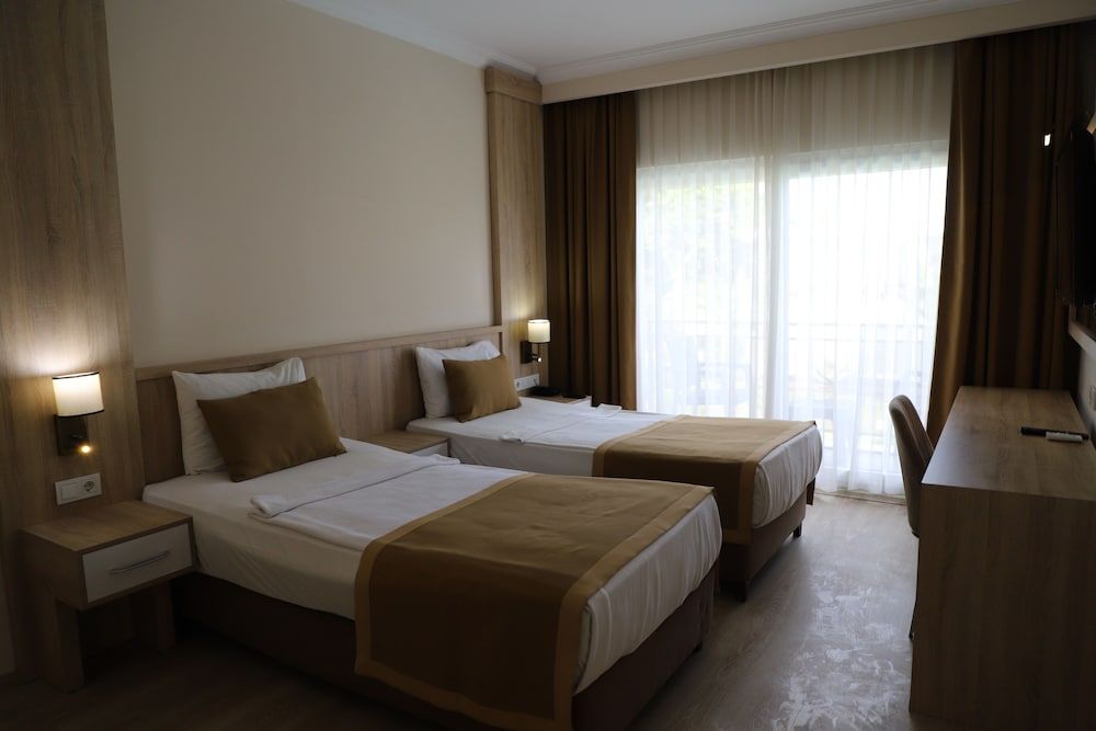 Lara Garden Hotel Standard Double Room 3