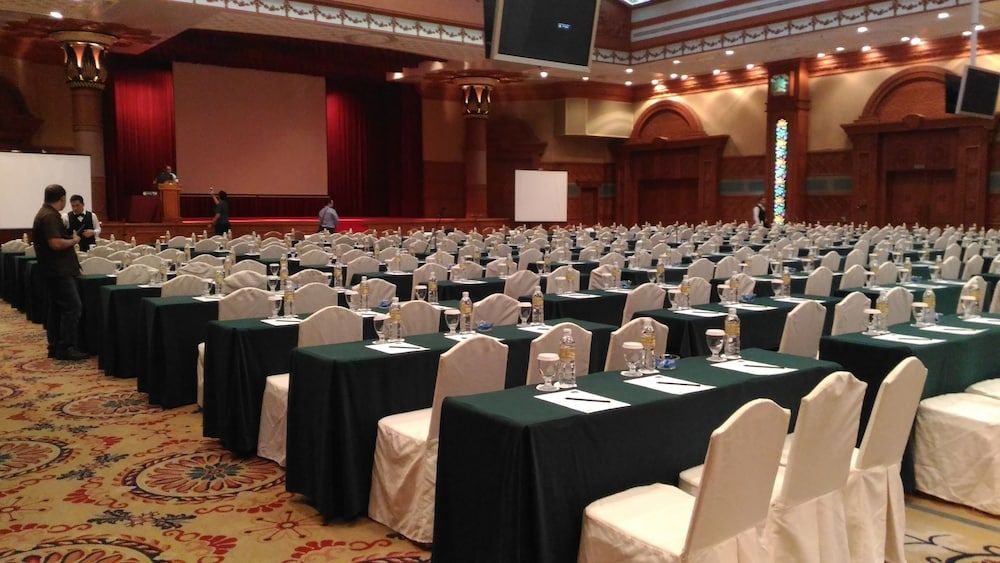 undefined The Rizqun International Hotel 6