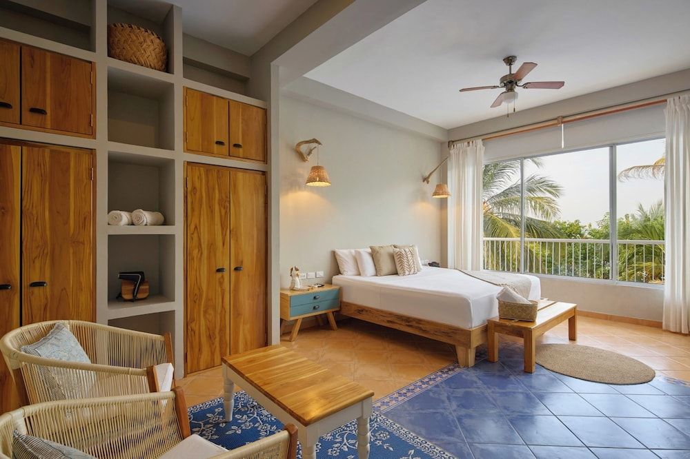 Presidential Suite, 1 King Bed with Sofa bed, Sea View