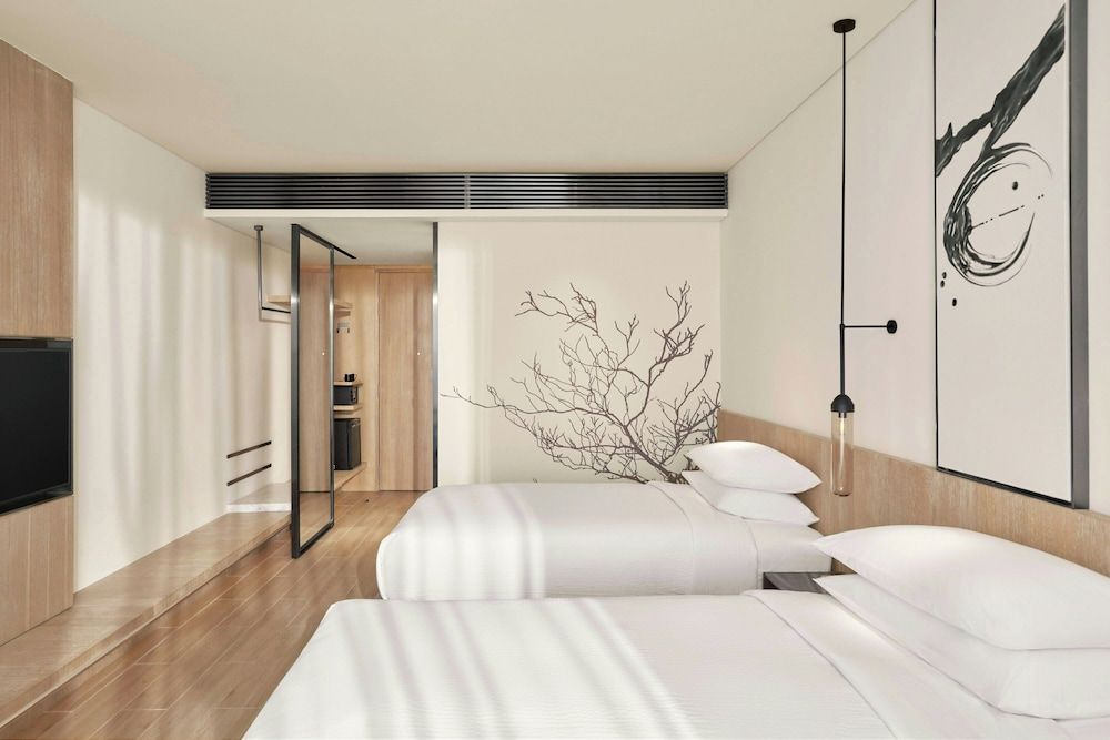 Room, 2 Twin Beds, Non Smoking (Balcony)
