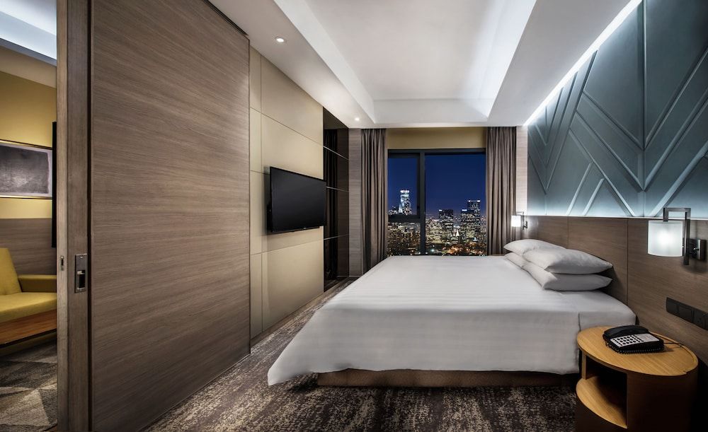 undefined Sunway Hotel Big Box 6