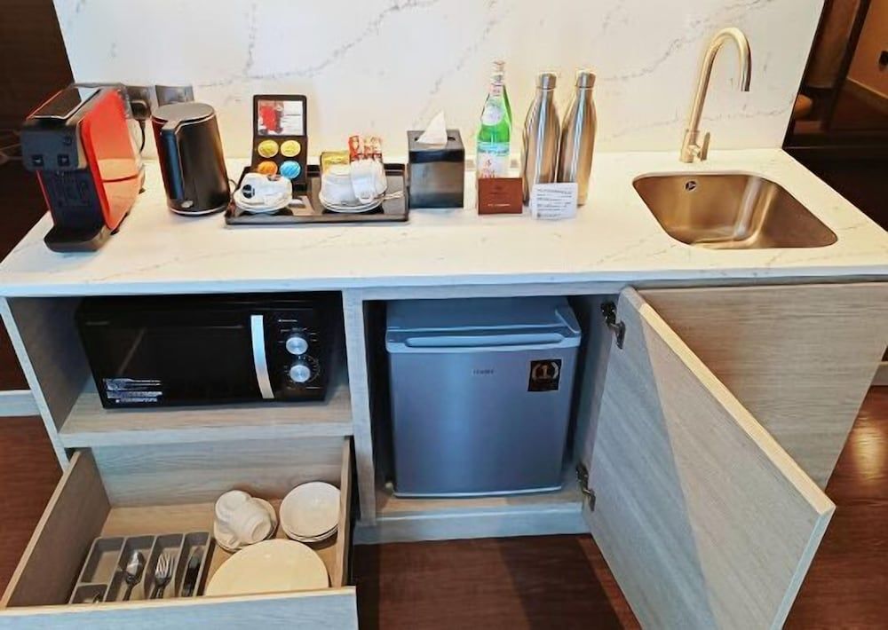 undefined Sunway Hotel Big Box 9