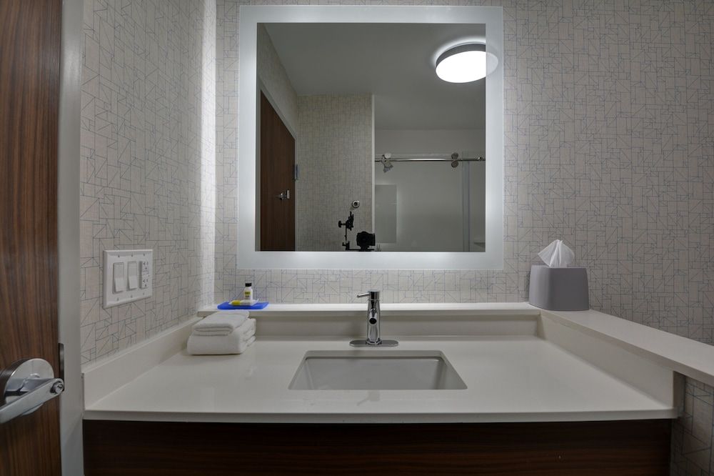 Room (Specialty)