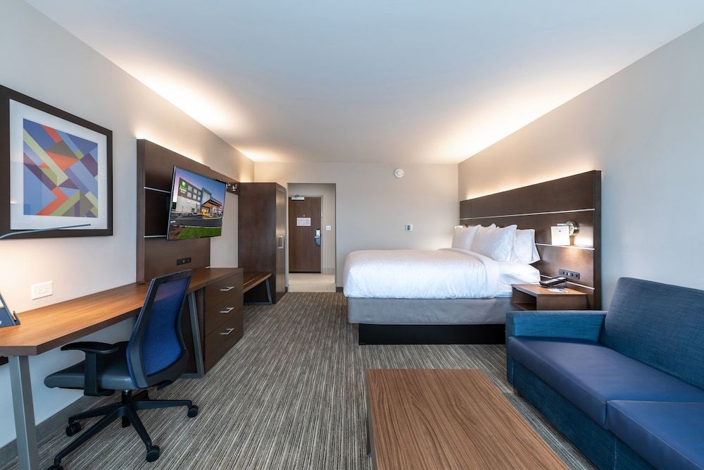 Suite, 1 King Bed