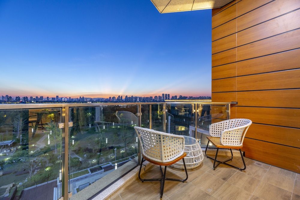 Superior Double Room, Lake View