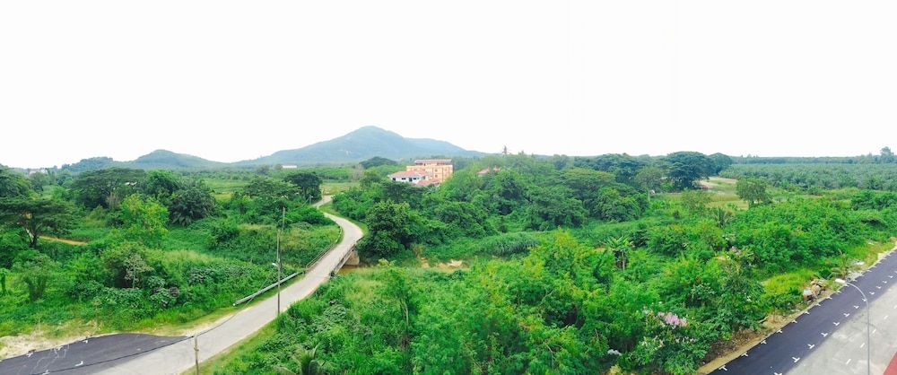 Riverview Hotel Premier Suite (4 Queen) 4