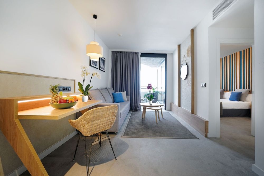 undefined HOVIMA Suites Costa Adeje 3