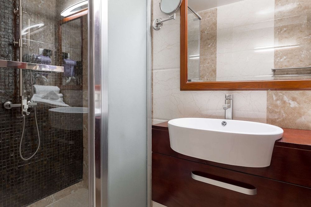 undefined Best Western Plus Pearl Addis 8