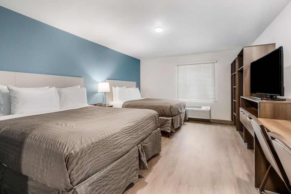 Standard Room, 2 Queen Beds, Non Smoking
