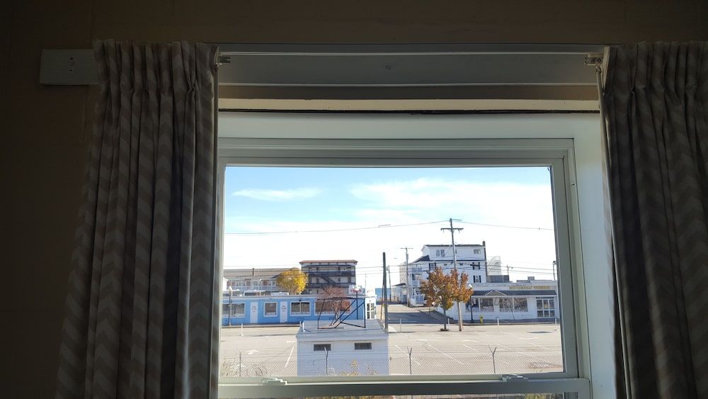 Seabreeze Motel Standard Suite, 1 Bedroom 3