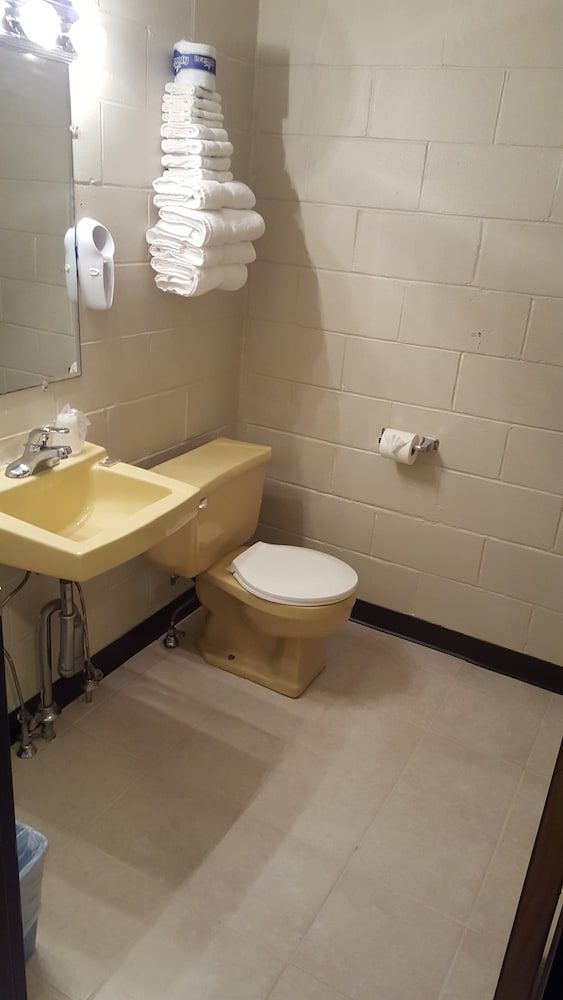 Seabreeze Motel Standard Suite, 1 Bedroom 5