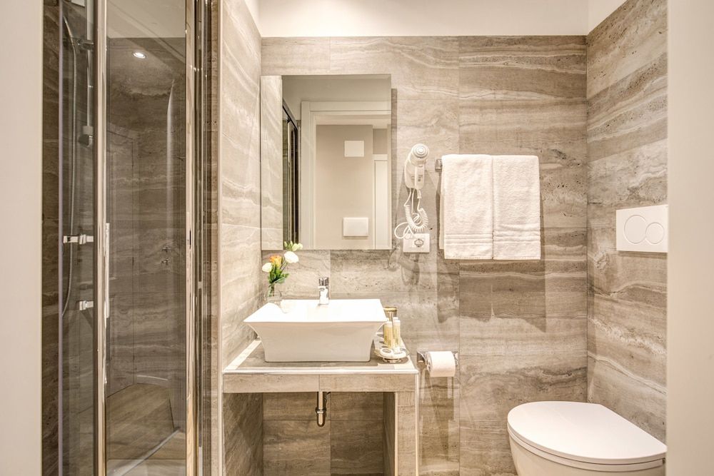 The Spanish Suite Via di Ripetta Standard Double Room 7