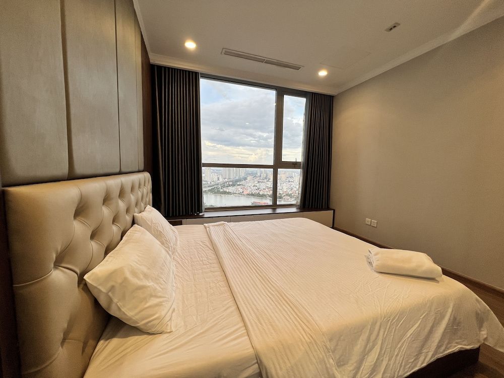 undefined Homes by Christine Vinhomes Central Park 10