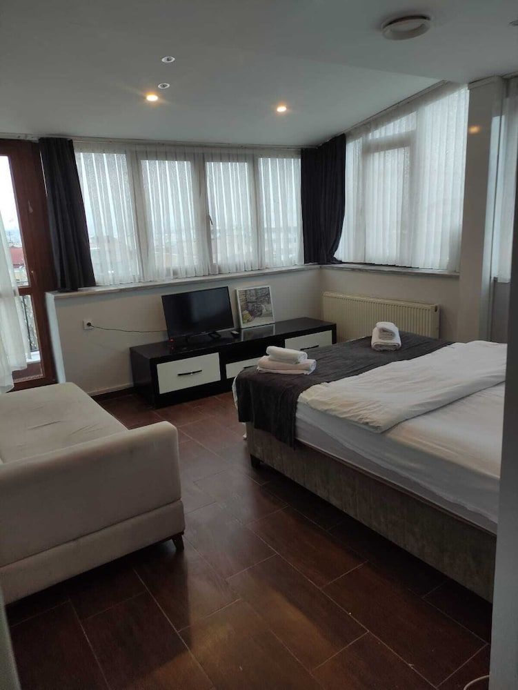 undefined World Center Taksim Hotel 3