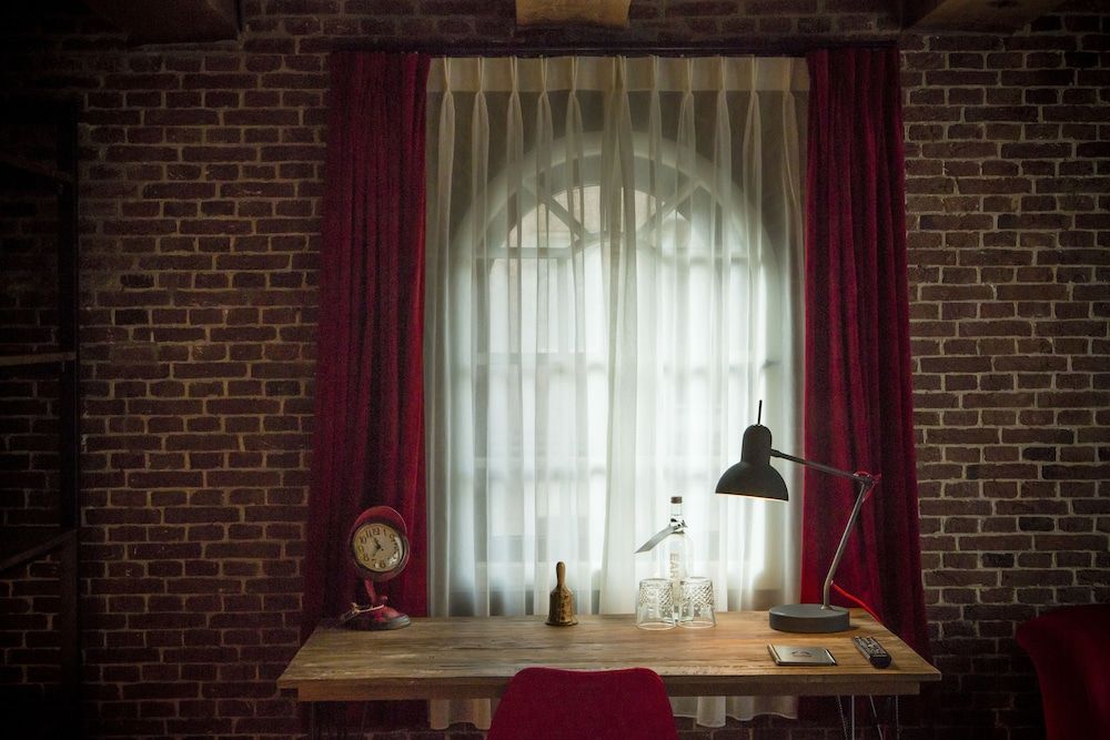 Stadshotel Woerden Deluxe Double Room, 1 King Bed, Non Smoking, Bathtub 4