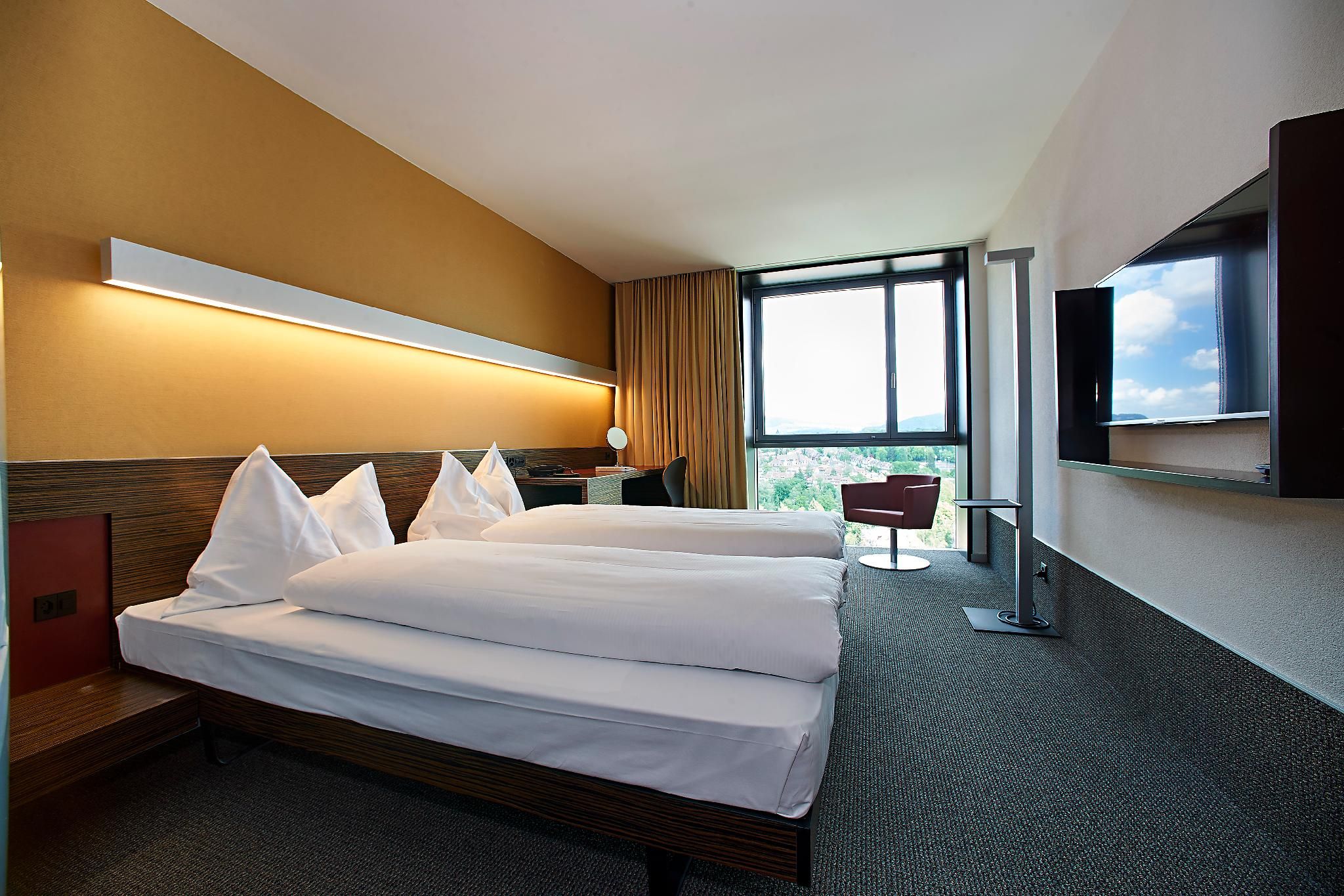 undefined Hotel Ambassador 7