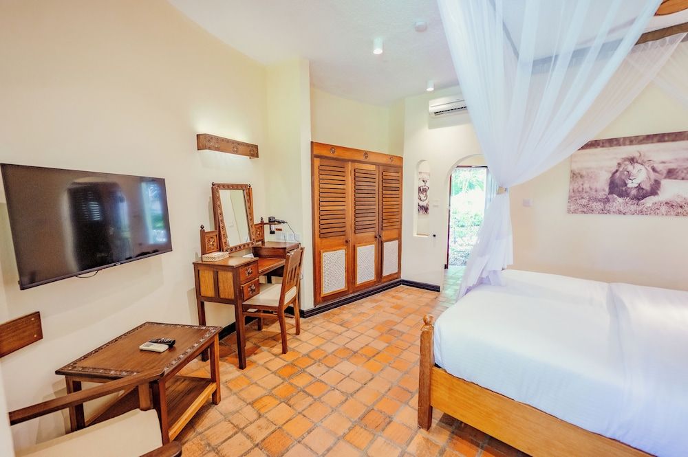 Severin Sea Lodge Deluxe Bungalow 6