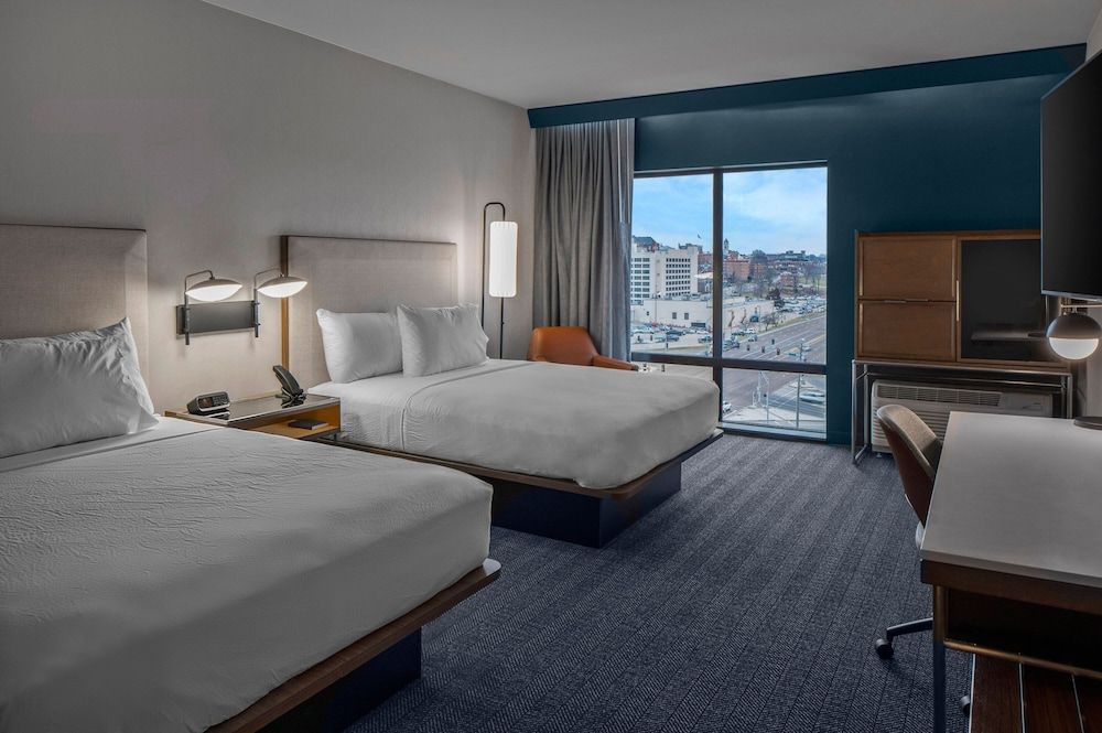 Room, 2 Queen Beds (Mobility Accessible, Roll-In Shower)